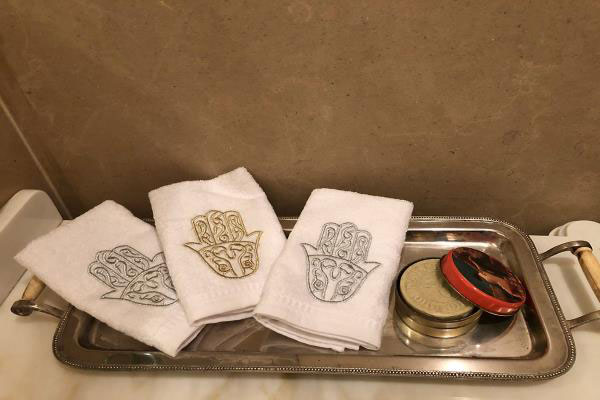 Hand Of Fatima Set Of 3 Towels | Engagement present