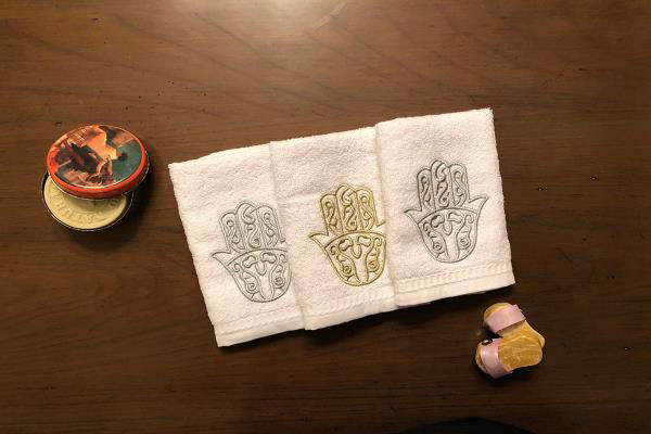 Hand Of Fatima Set Of 3 Towels | Engagement present