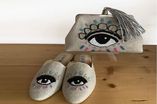 Grey Eye Pouch & Babouche Set
