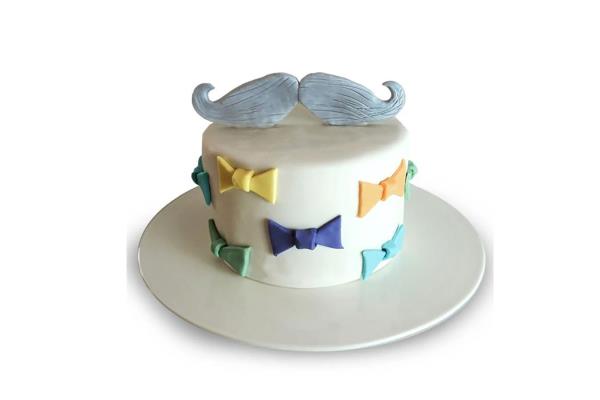 Moustache Cake