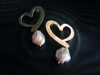 Pearl Earrings | Accessories for Women
