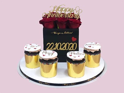Happy Wedding Anniversary Cupcakes and Roses Gift Pack