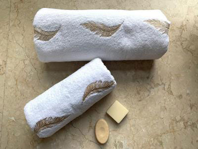 Gold & Silver Feather Set Of 4 Towels | Wedding Anniversary Present