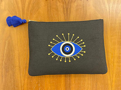 Black Eye Pouch