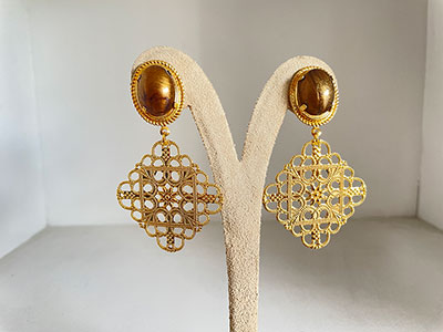 Black and Gold Plated Earrings|Giftonclick